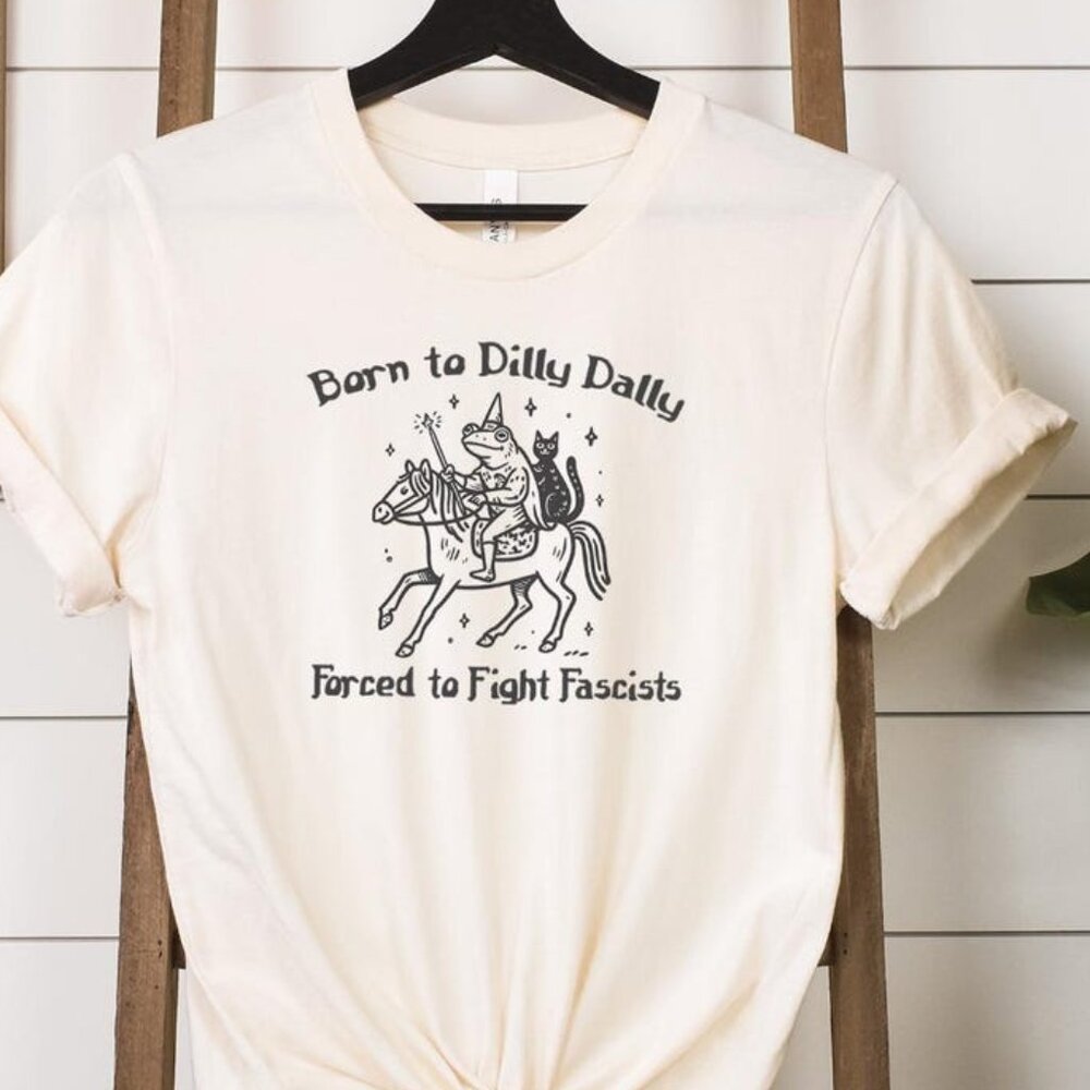 Retro Funny Frog T-shirt, Funny Graphics Unisex Tee